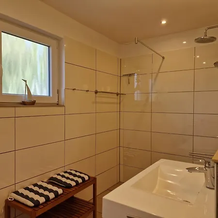 Vakantiehuis Fiiwfut Hues Nieblum