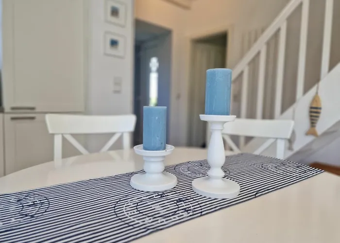 Fiiwfut Hues Nieblum